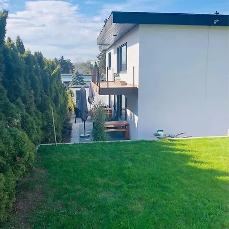 Apartament Neu, Modern 