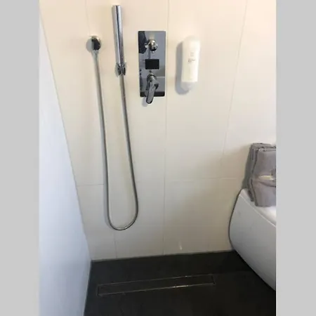 Apartament Neu, Modern 