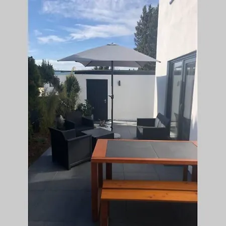 Apartament Neu, Modern 